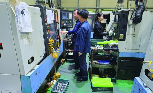 (주)아이디테크 FA 자동화 부품, 산업용 피팅 가공, 의료기기 부품, 조선소 배관·지그, 방위산업 K9 전차 전기 컨트롤 박스 외장 케이스 — 본문 이미지